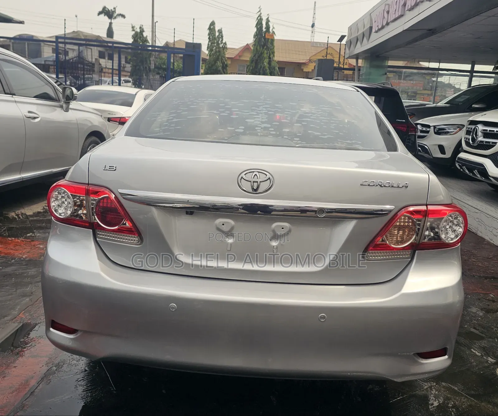 Toyota Corolla 2012 Silver