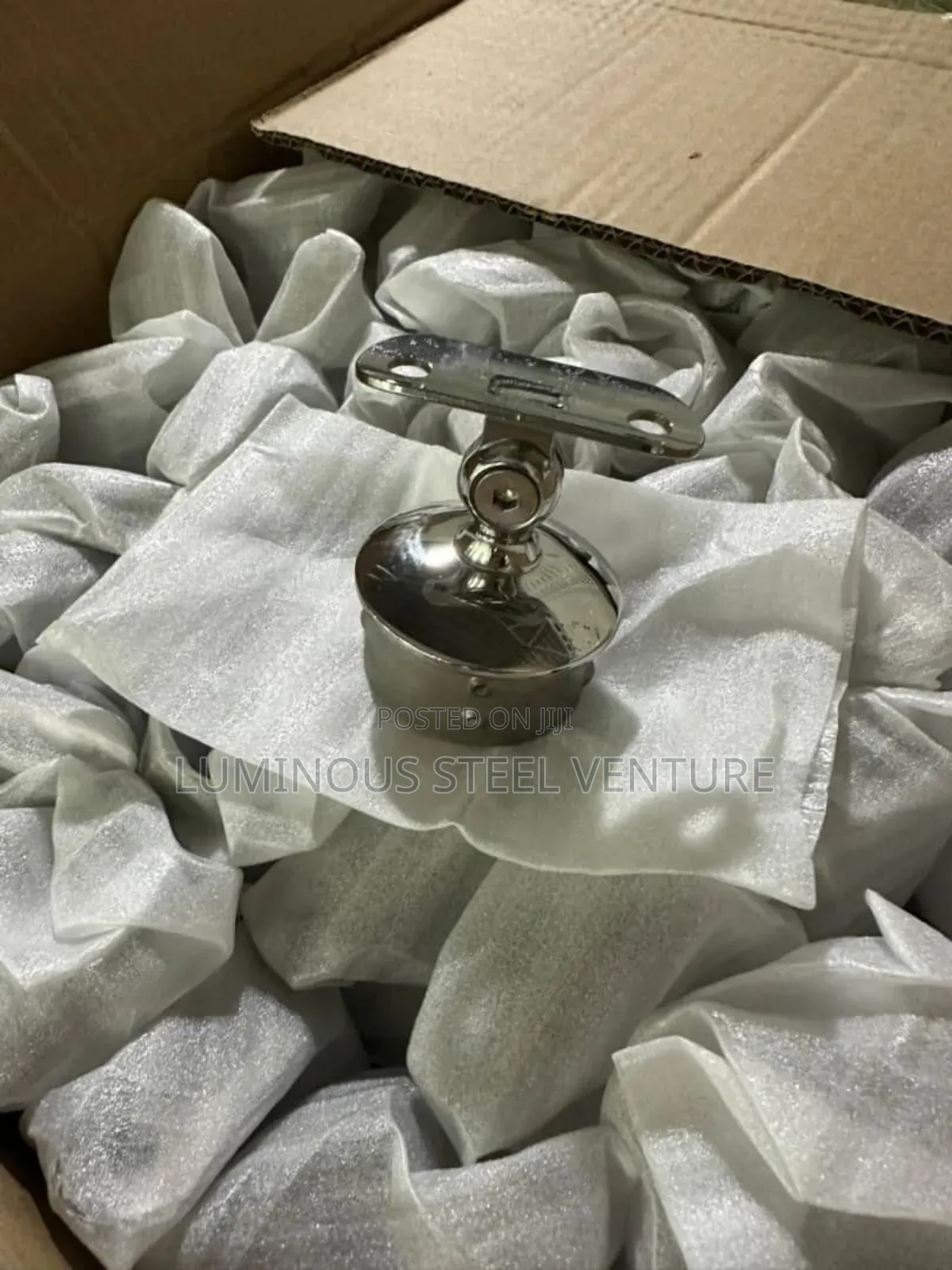 Stainless Steel Pipe Carrier With Glass Holder 304