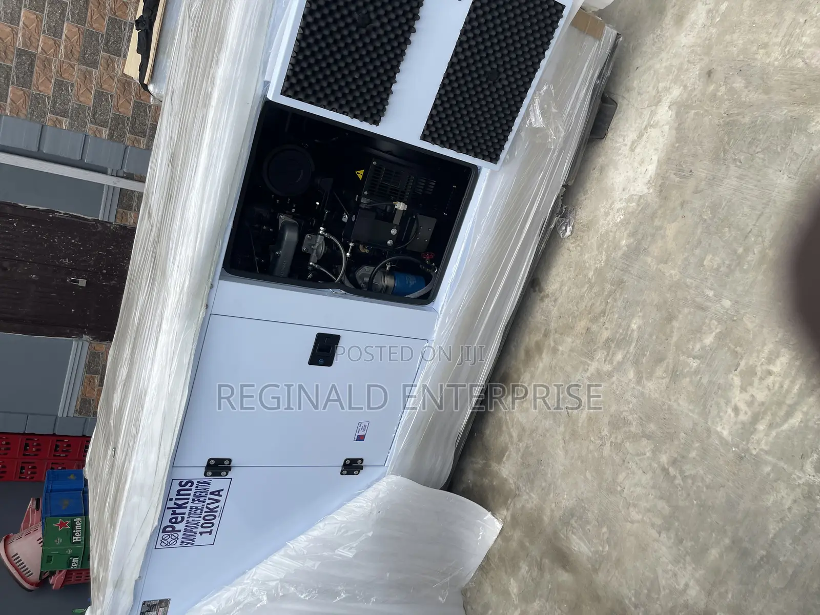 Super Perkins 100kva Soundproof Diesel Generator