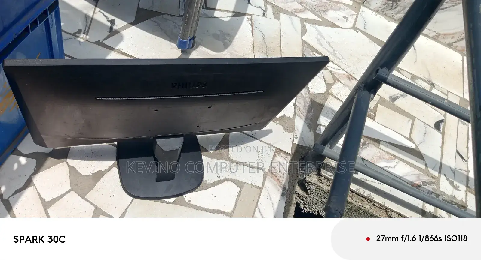 24 Inches Frameless