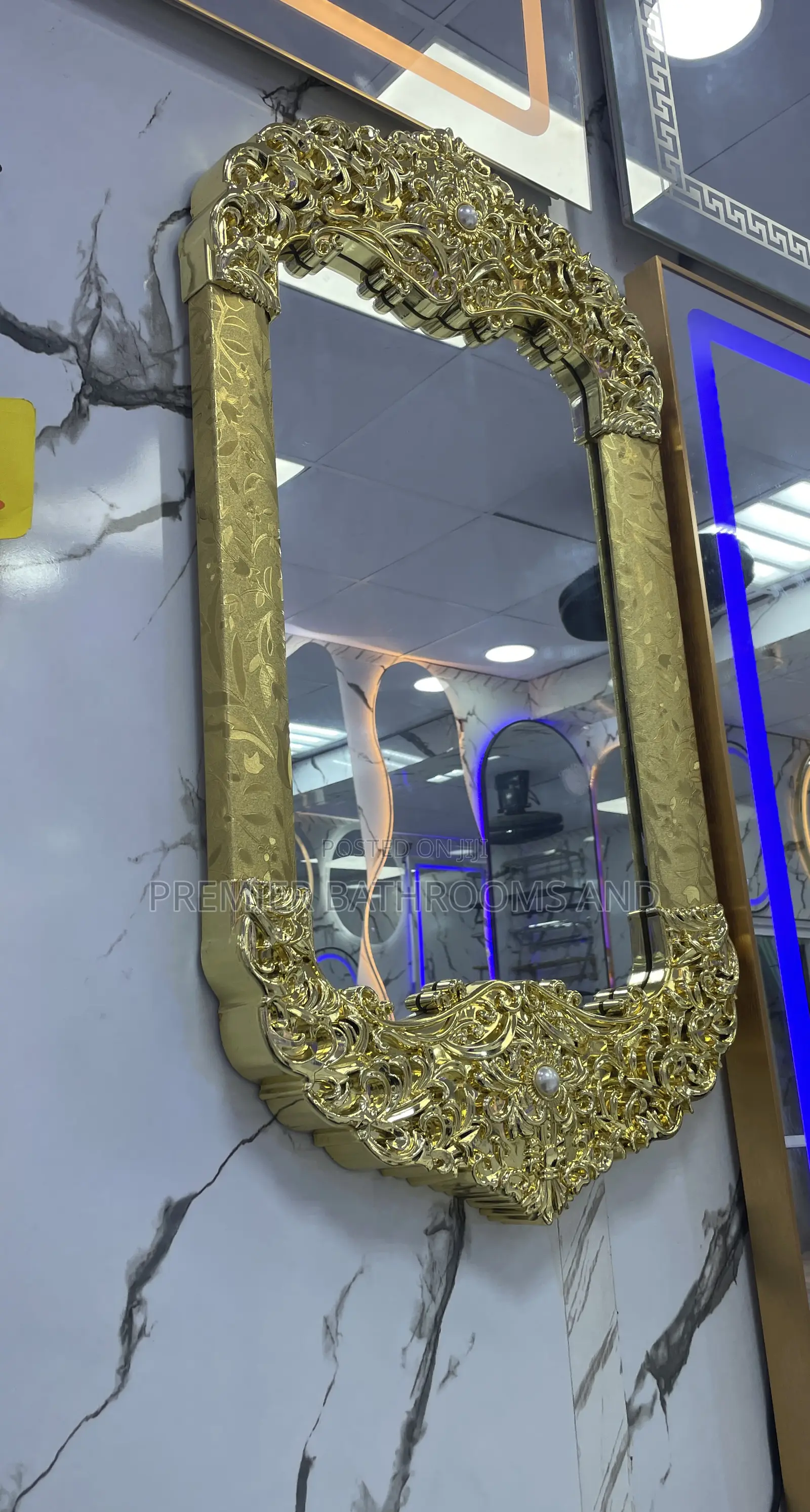 Royal Plastic Mirror