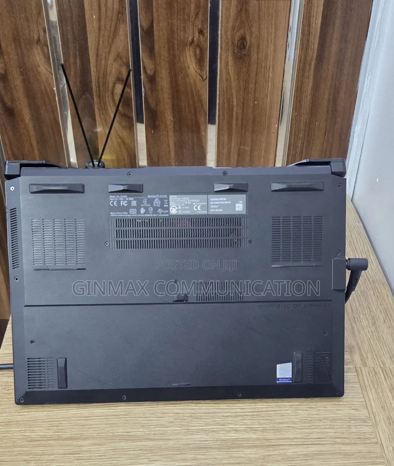 Laptop Asus ROG Zephyrus (GX501) 16GB AMD Ryzen 7 SSD 512GB