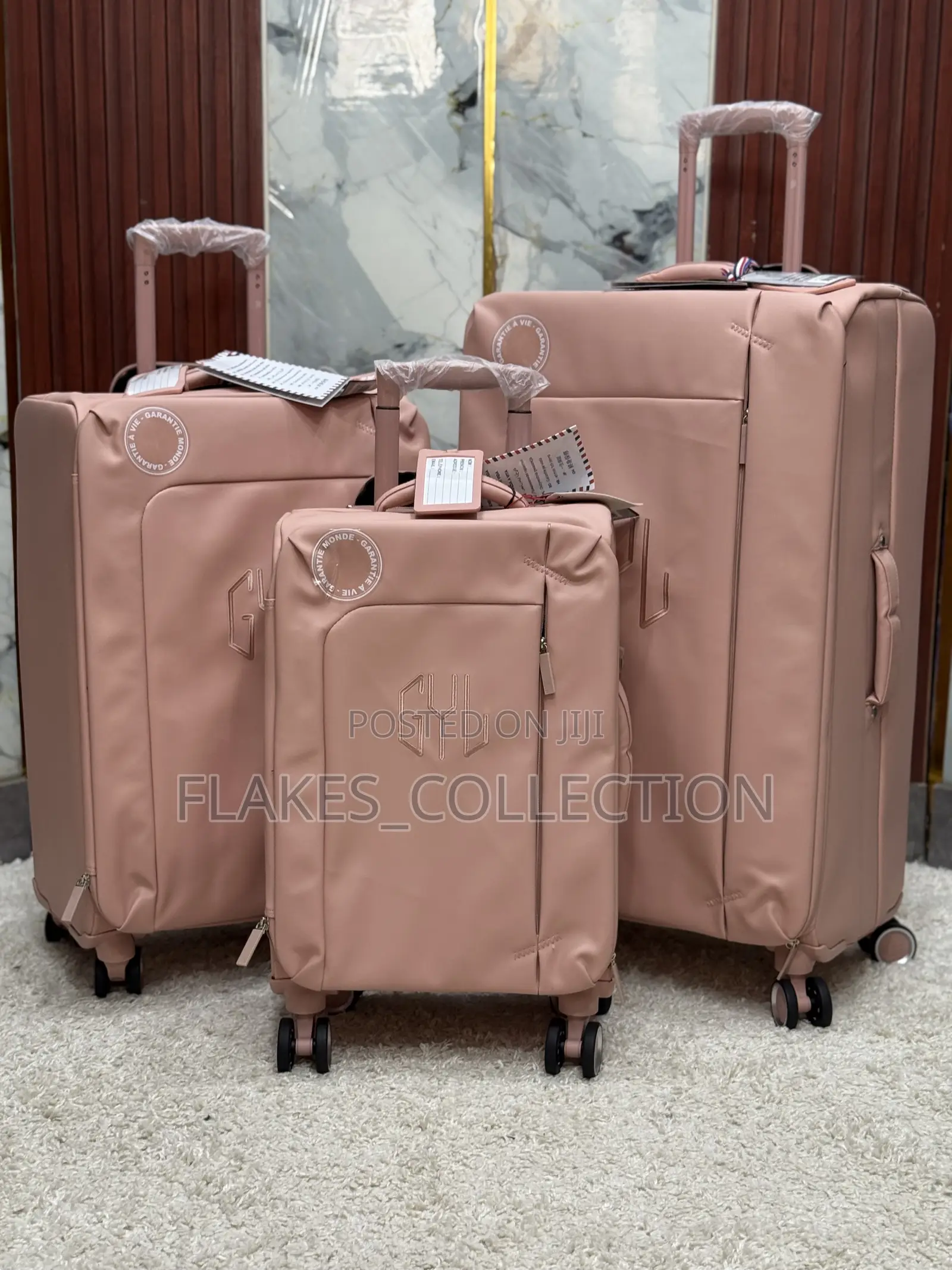 Gyl Luxury Set of 3