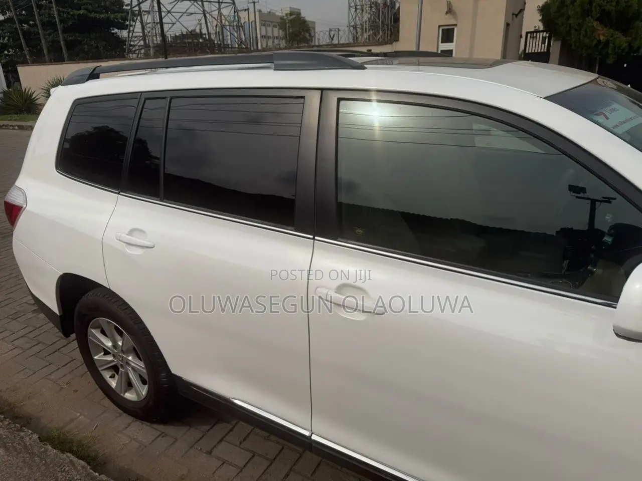 Toyota Highlander SE 2012 White