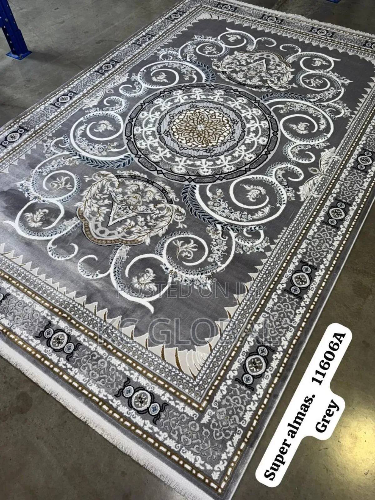 Good Center Rug Available