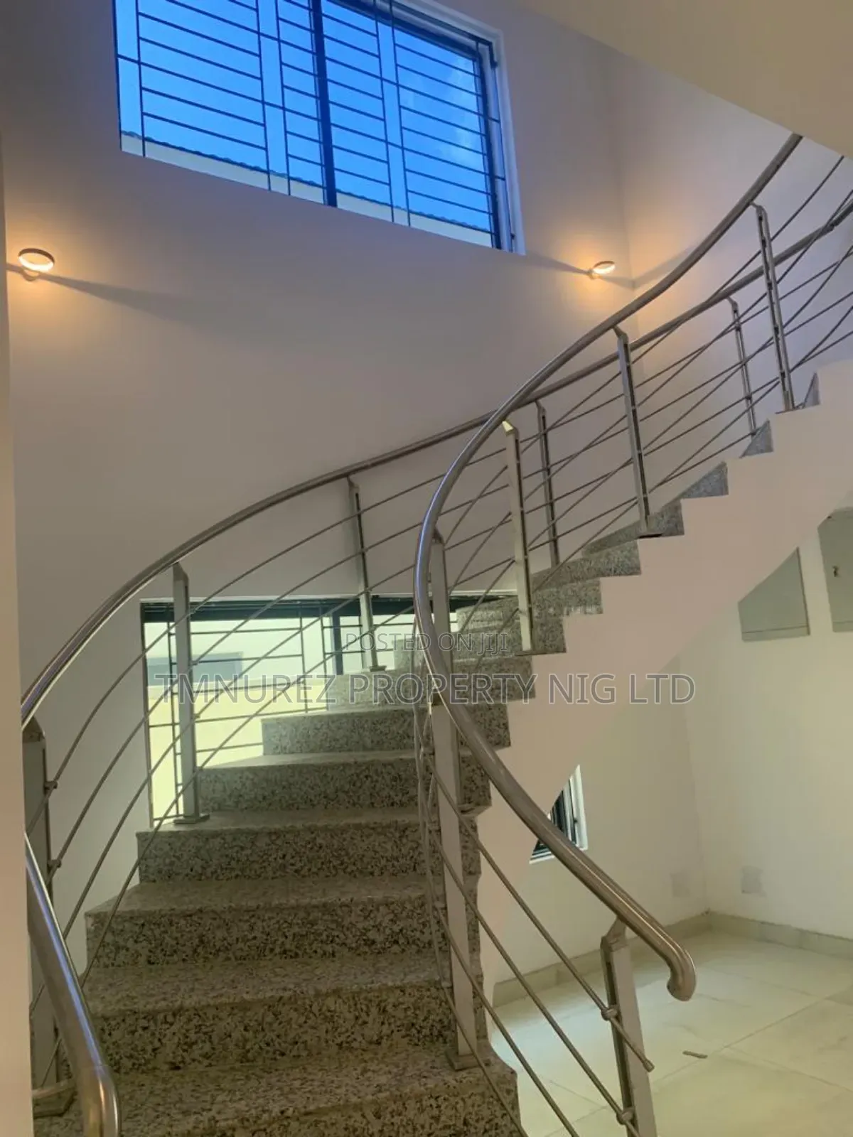 5bdrm Duplex in Lekki Phase1 for sale