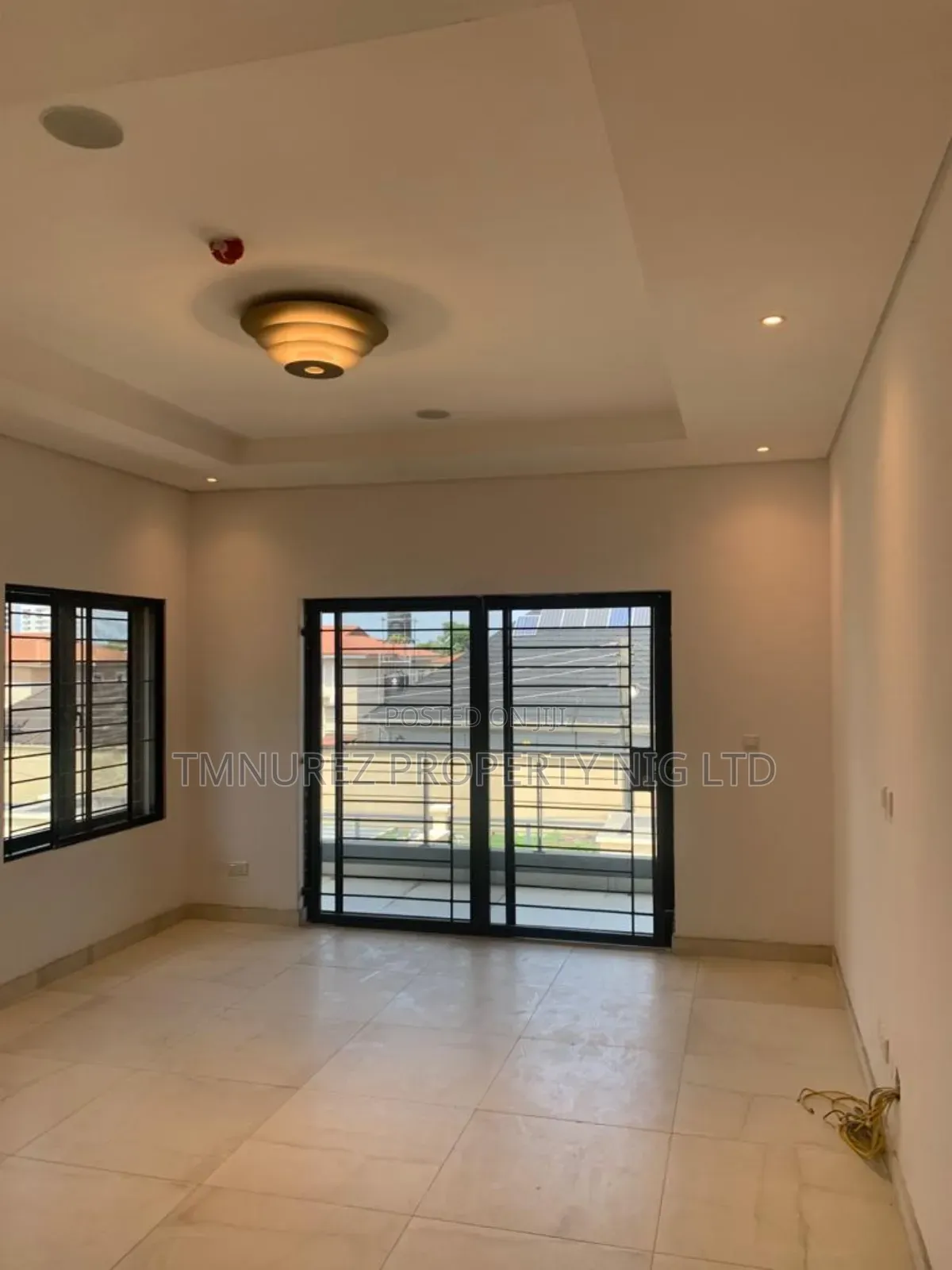 5bdrm Duplex in Lekki Phase1 for sale