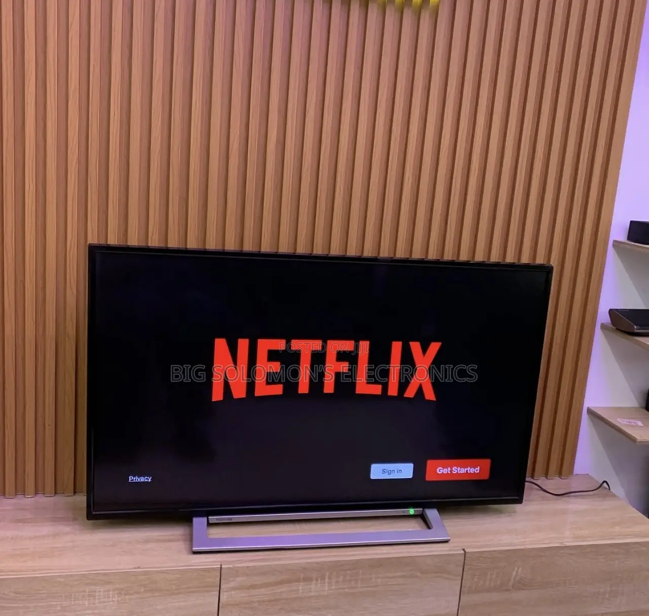 43 Inch Toshiba Smart
