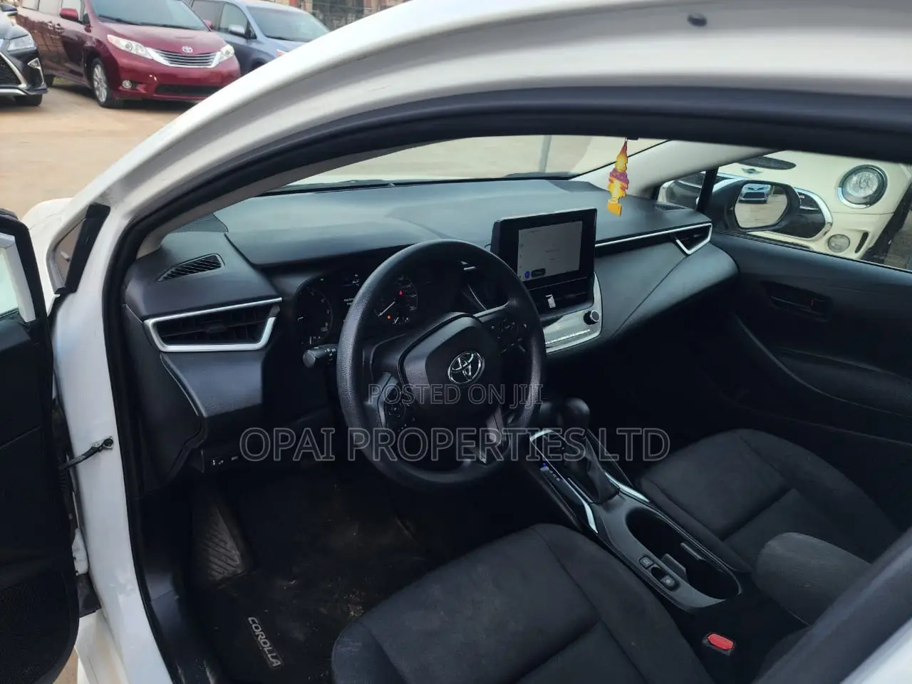Toyota Corolla 2023 White