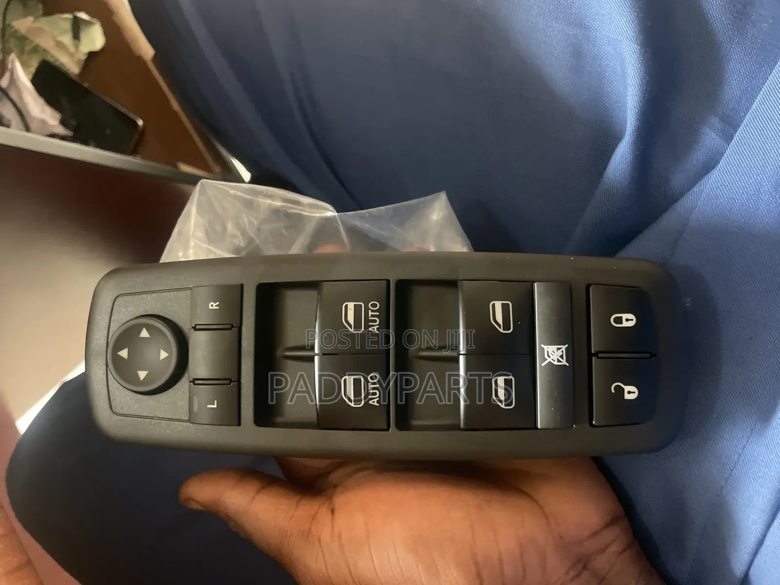 Chrysler Town And Country Master Window Switch 2008-2010