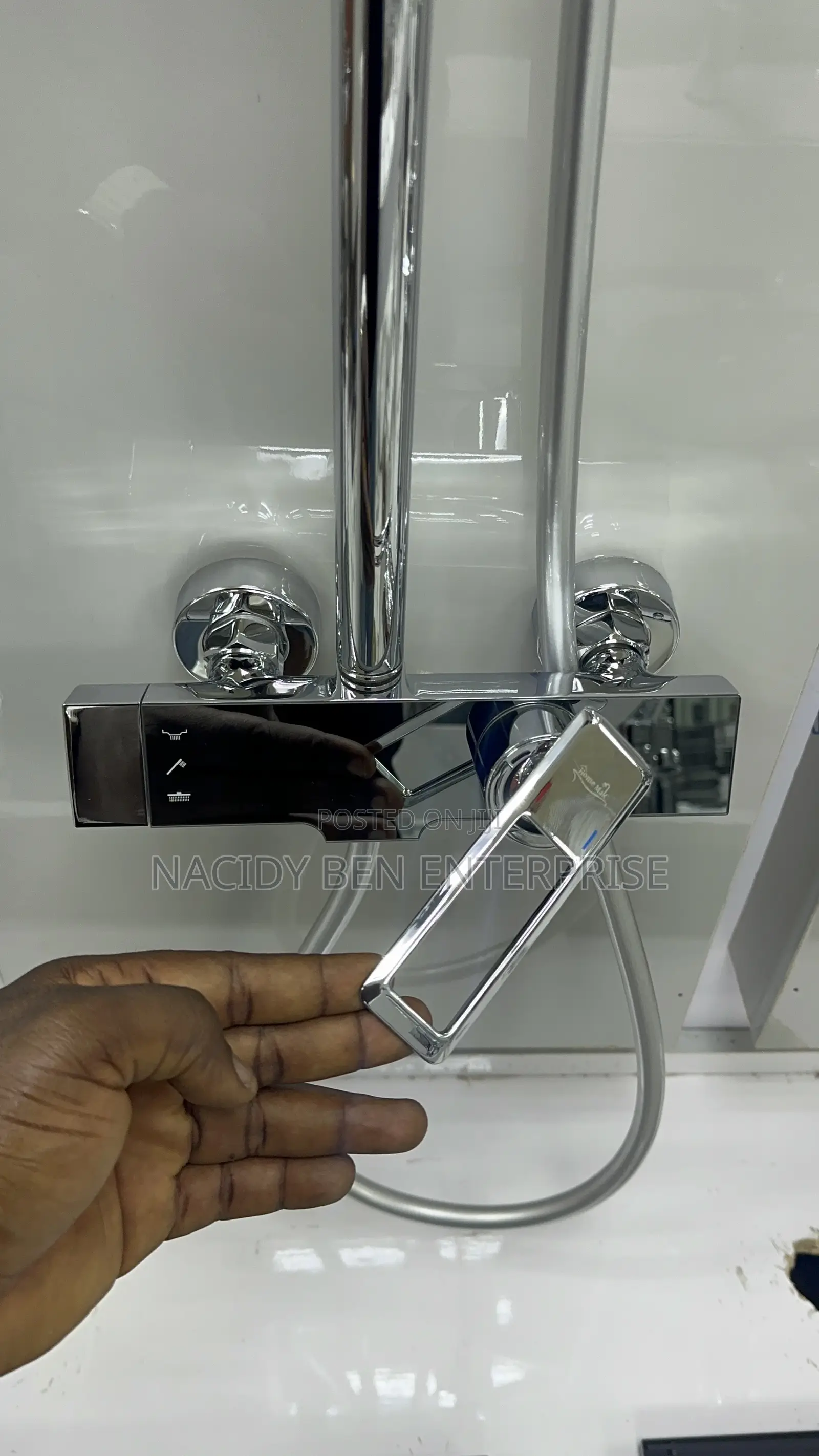 Thermostatic Chrome Shower