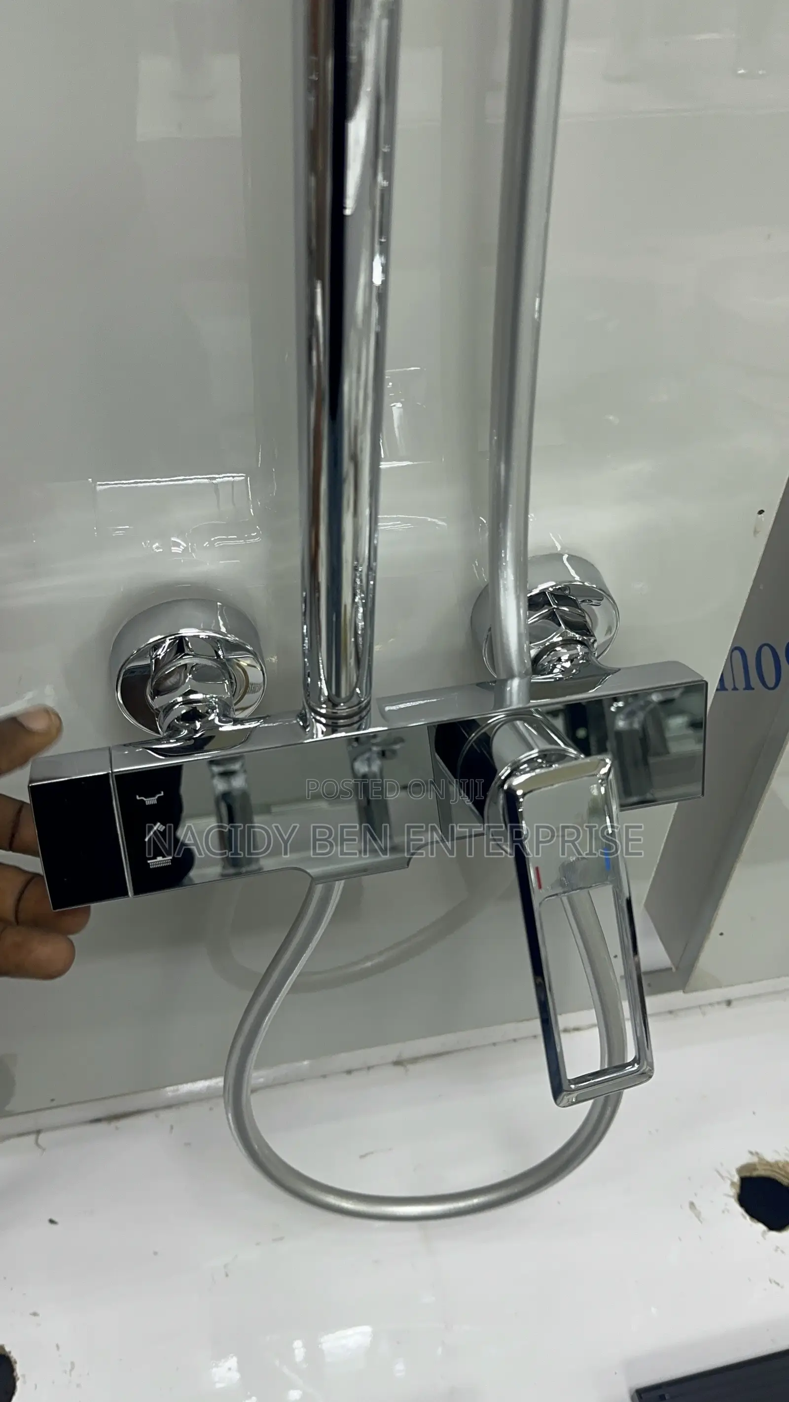 Thermostatic Chrome Shower
