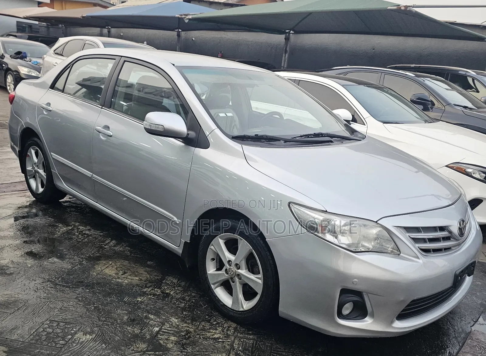 Toyota Corolla 2012 Silver