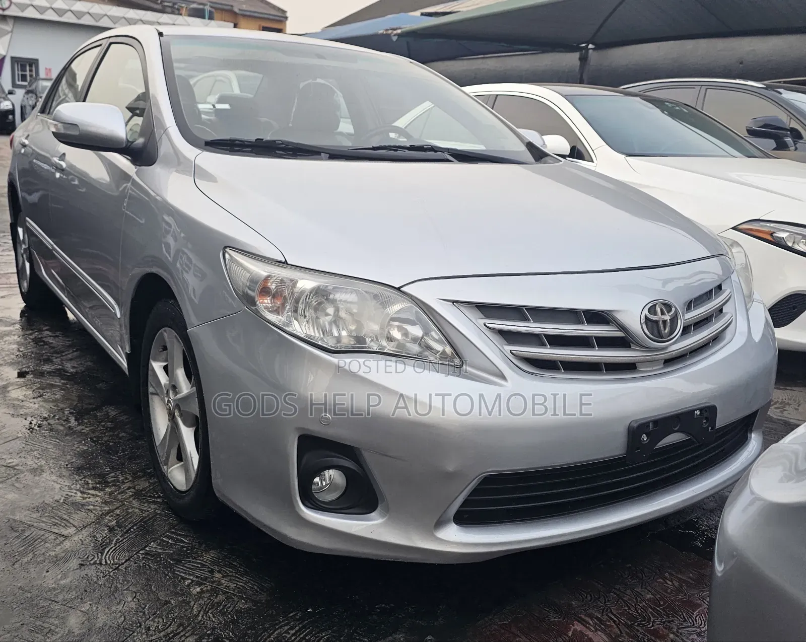 Toyota Corolla 2012 Silver