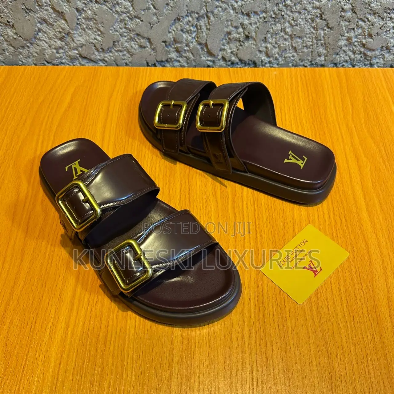 High Quality Louis Vuitton Venice Mule Leather Slippers
