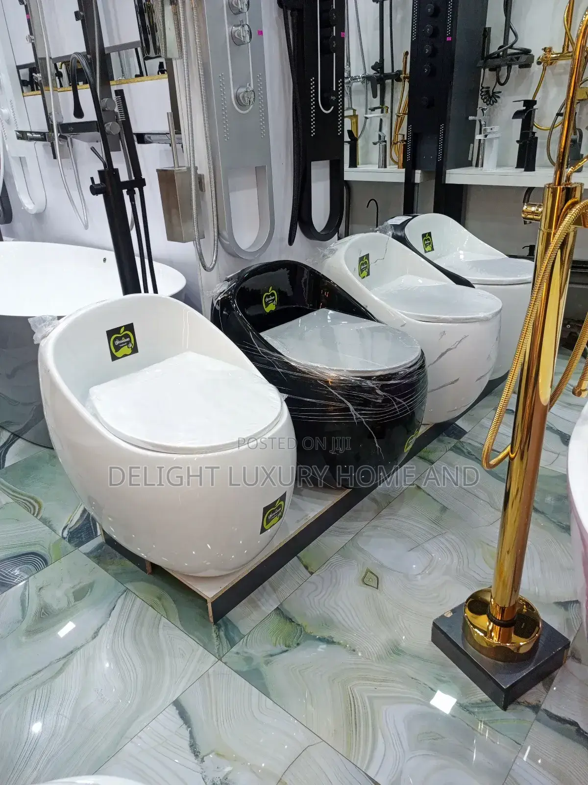 Sit Alone Water Closet Very Quality Standard for Your Master Bedroom