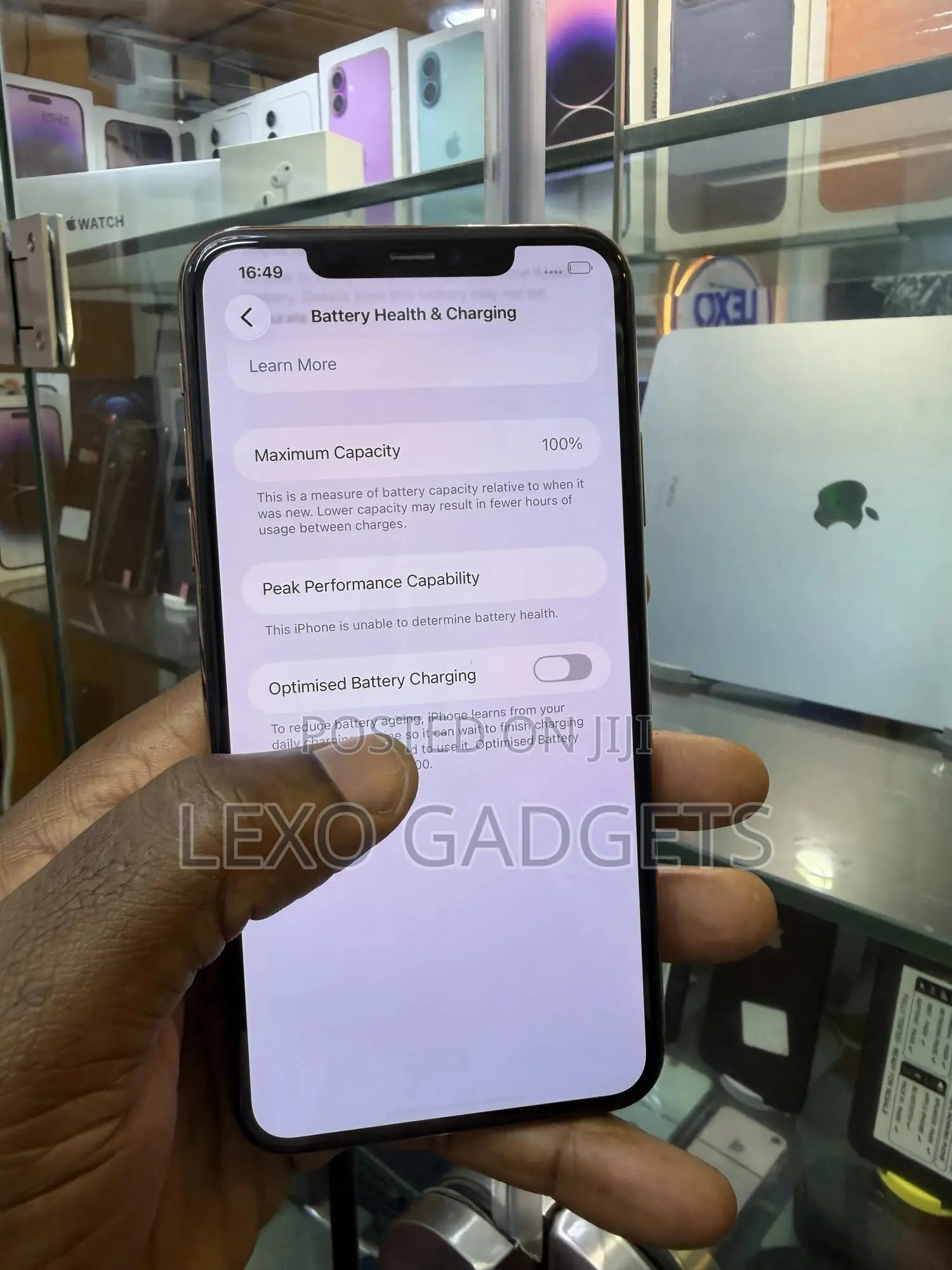 Apple iPhone 11 Pro Max 64 GB Gold