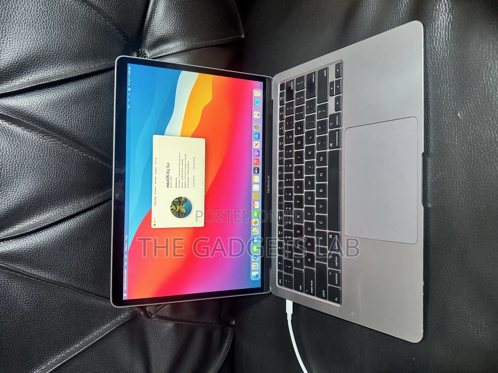 Laptop Apple MacBook Air 2020 8GB Intel Core i5 SSD 256GB