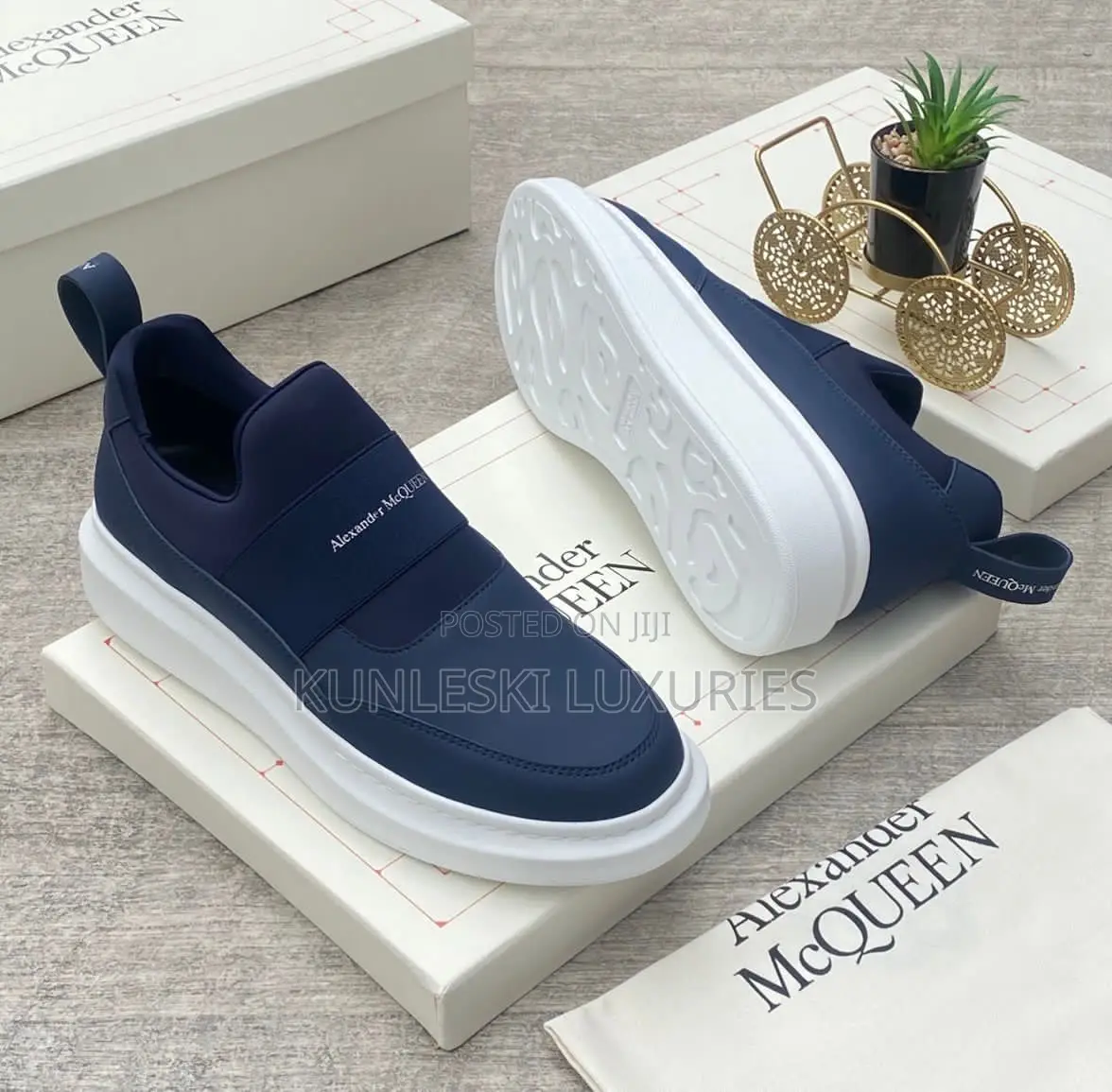 Original Alexander Mcqueen Sneakers