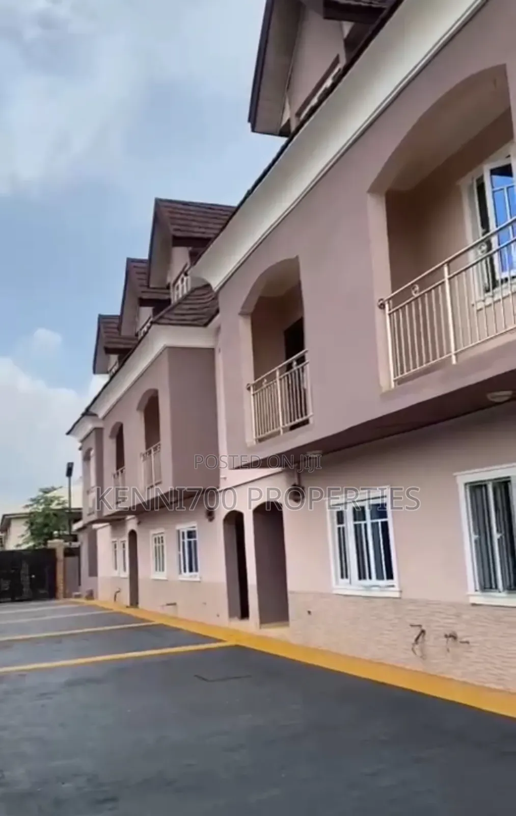 4bdrm Duplex in Agm Estate At Opic, Isheri North for sale