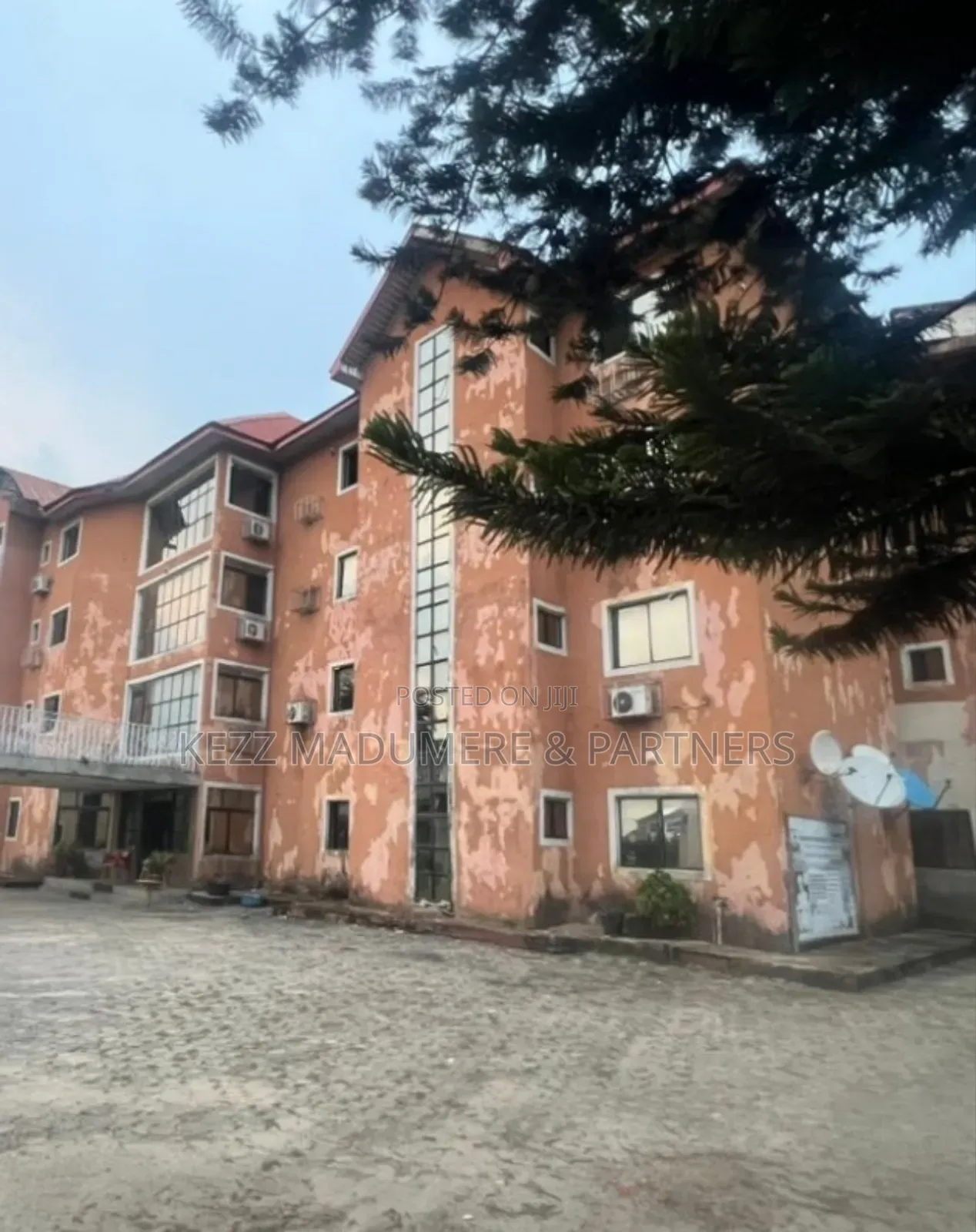 For Sale: Non Functional 54 Rooms Hotel, Iwofe Road , Ph