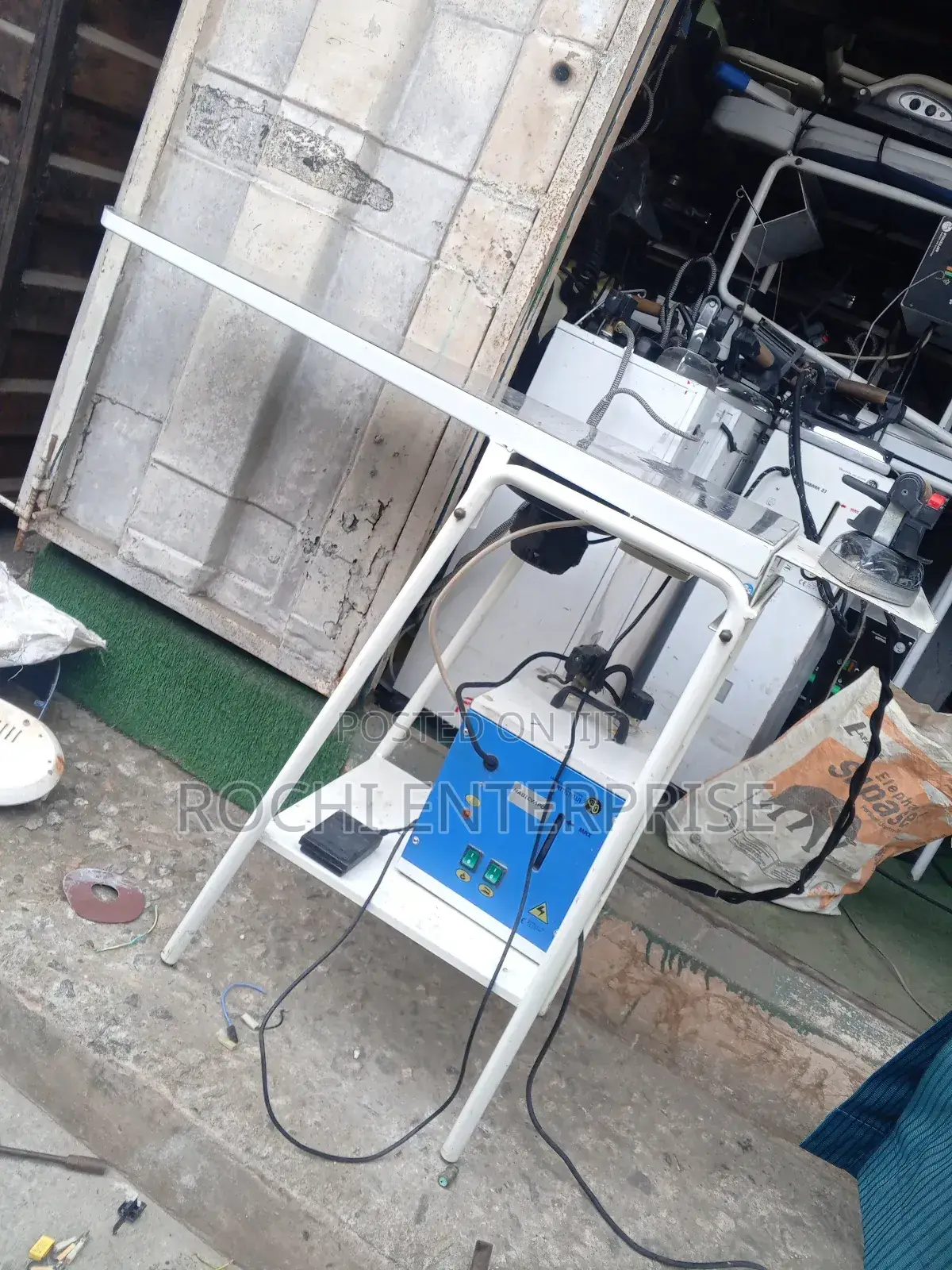 Industrial Steam Iron, Finishing Table