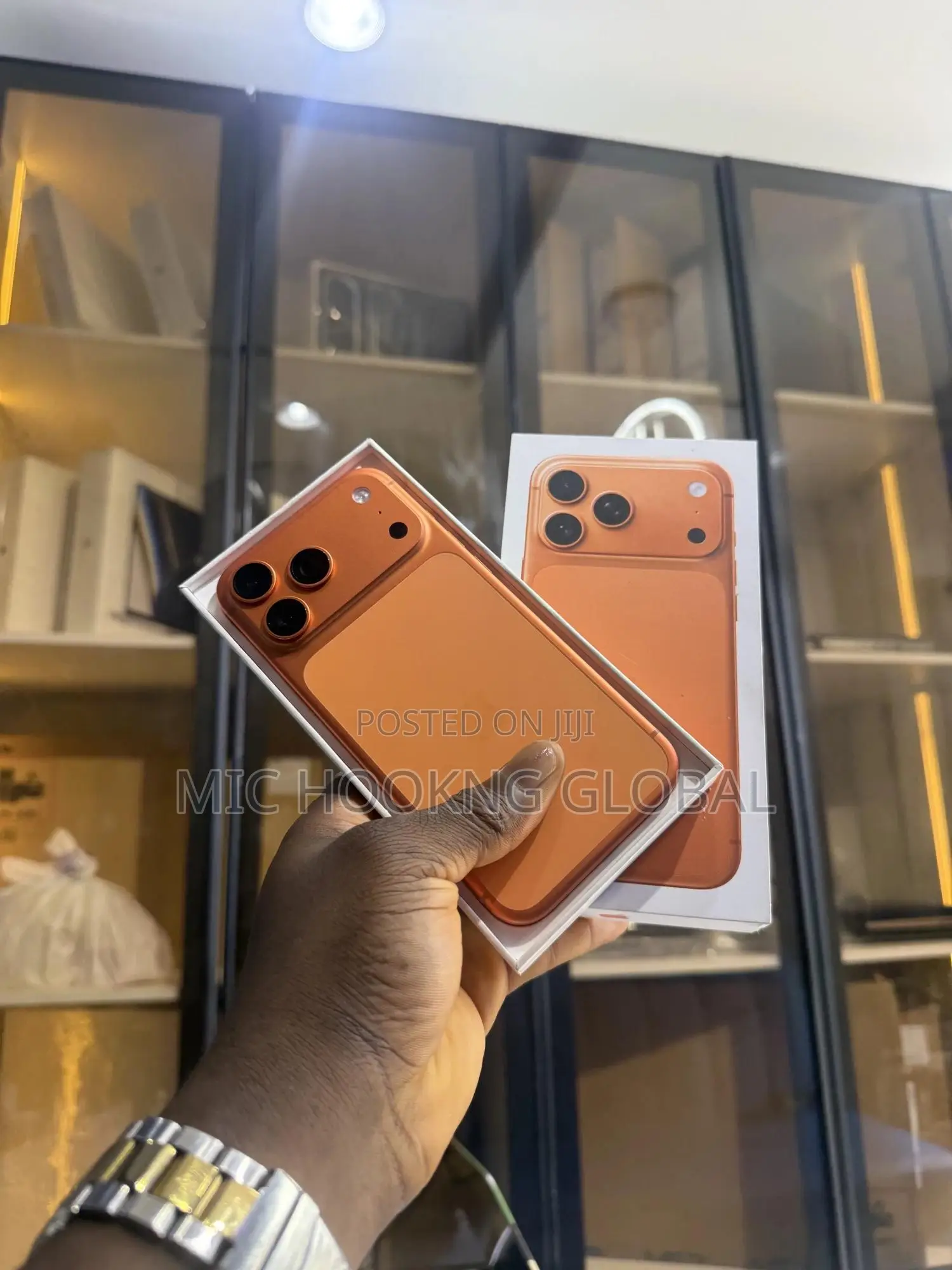 New Apple iPhone 17 Pro Max 2 TB Orange