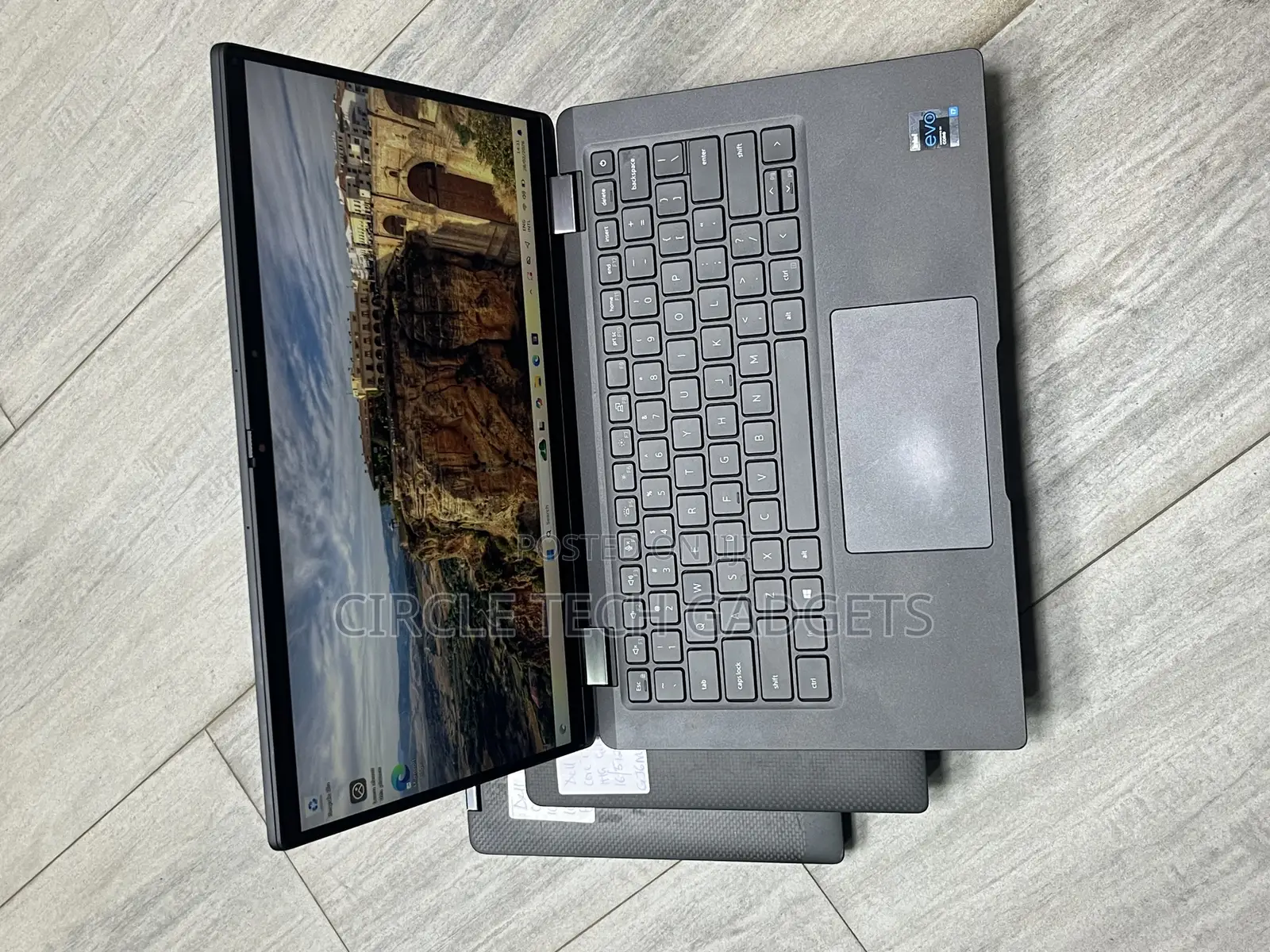 Laptop Dell Latitude 7420 16GB Intel Core i7 SSD 512GB