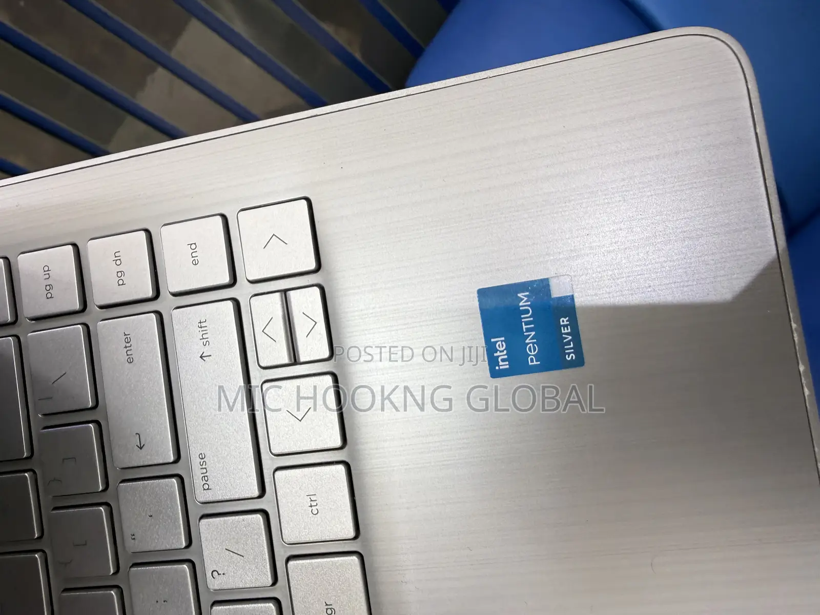Laptop HP 14-dq1025cl 4GB Intel Pentium SSD 256GB