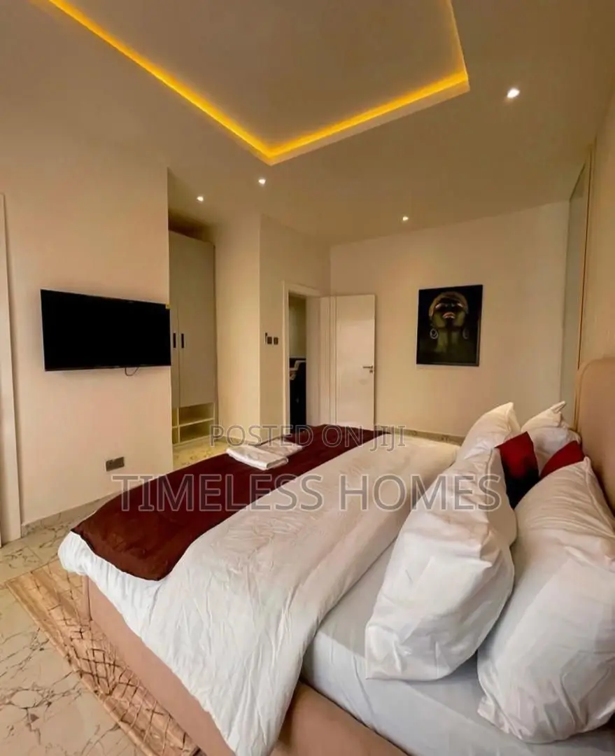 2 Bed With Pool Gym and Snooker