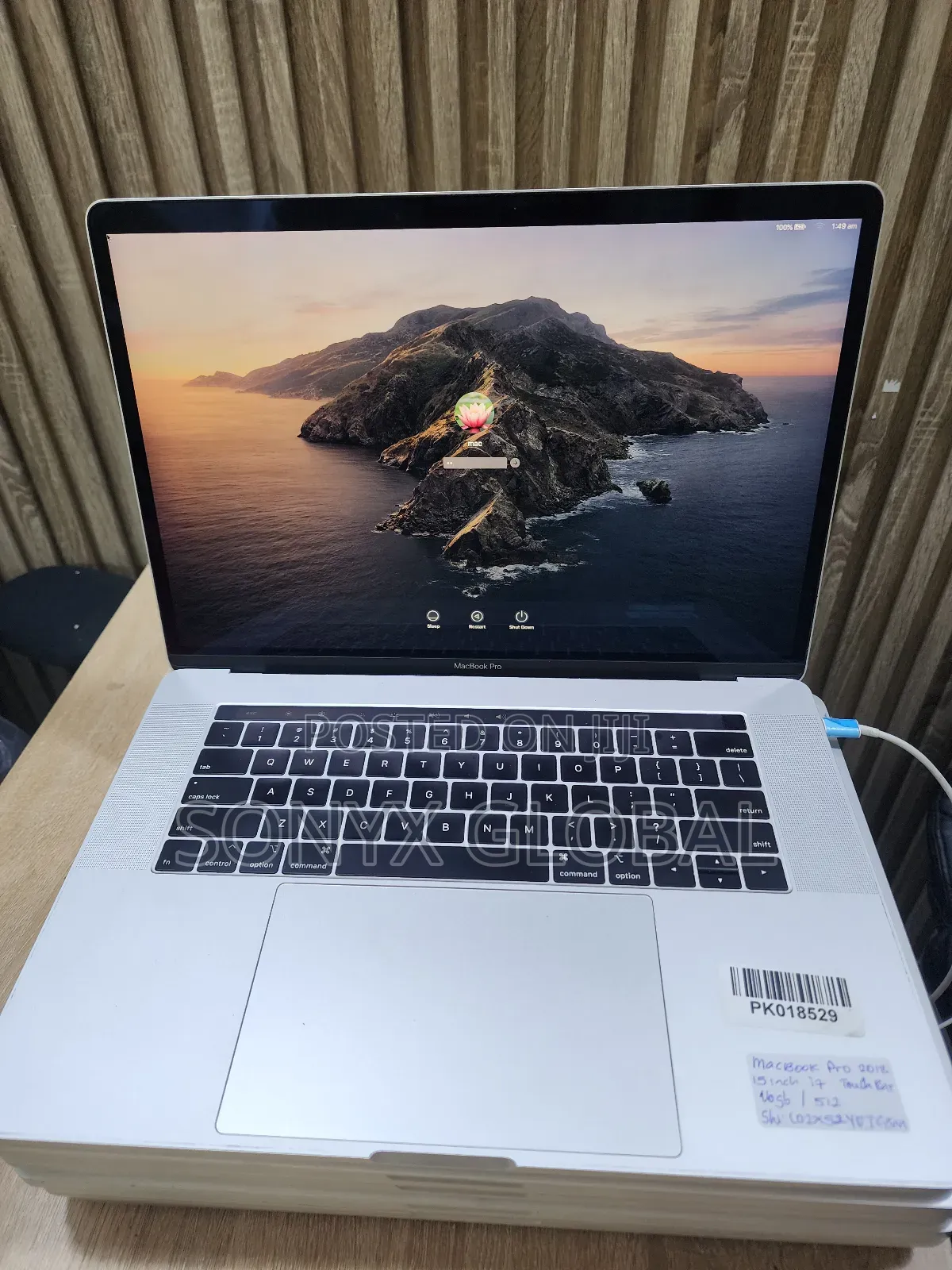 Laptop Apple MacBook 2018 16GB Intel Core i7 SSD 512GB