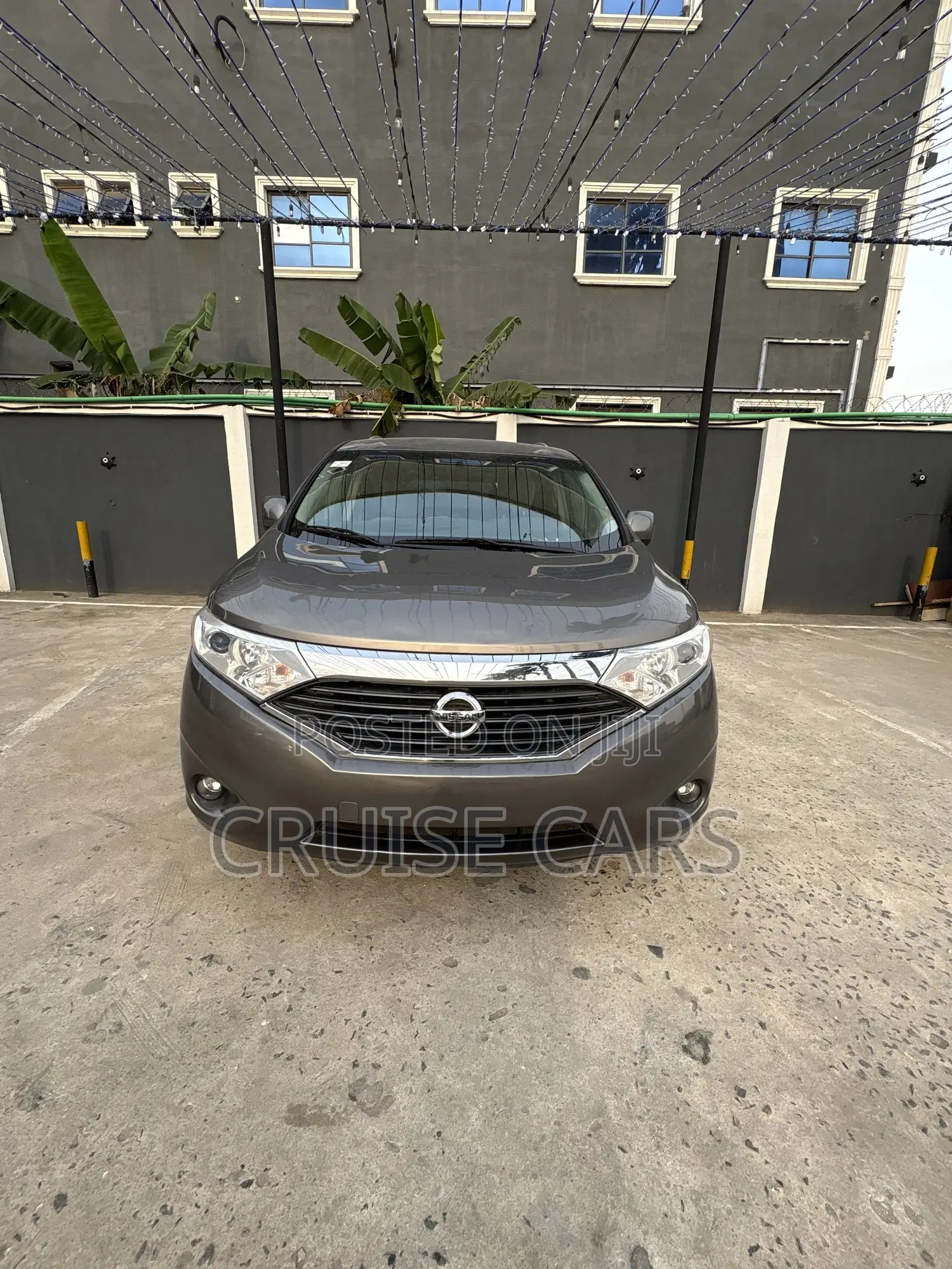 Nissan Quest Platinum FWD 2016 Gray