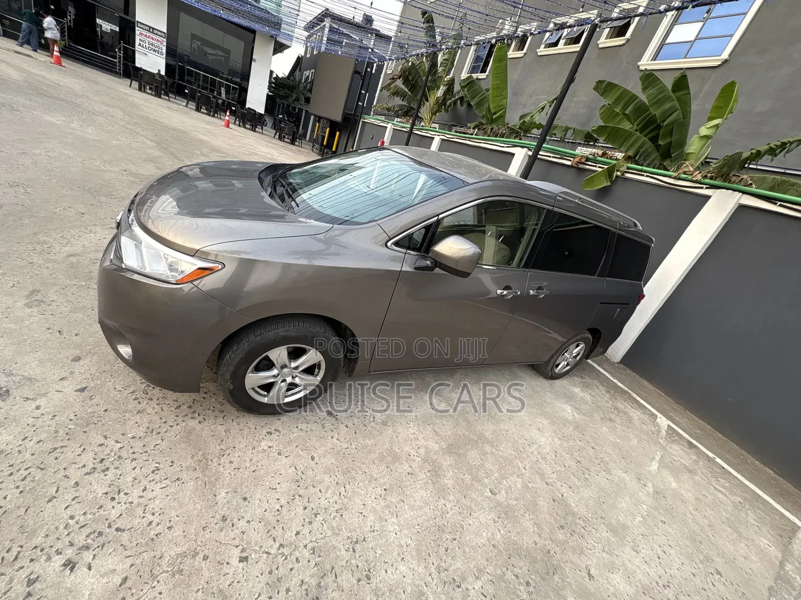 Nissan Quest Platinum FWD 2016 Gray