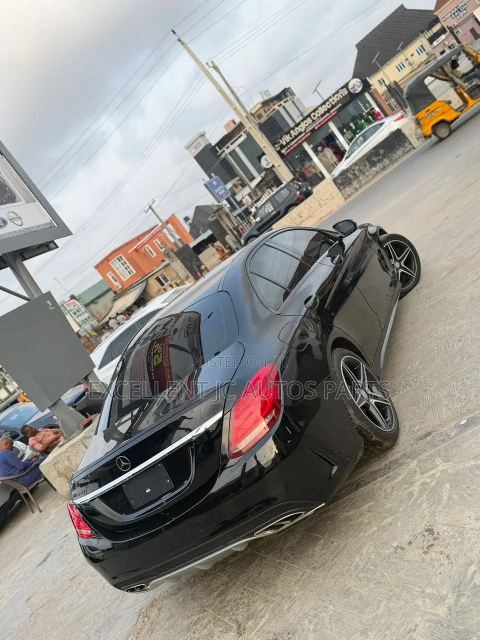 Mercedes-Benz C400 2016 Black