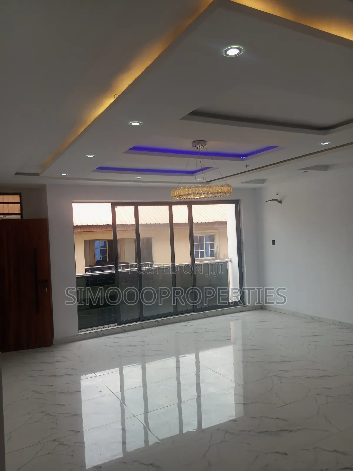5bdrm Duplex in Grace Oasis Resident, Lakowe for sale