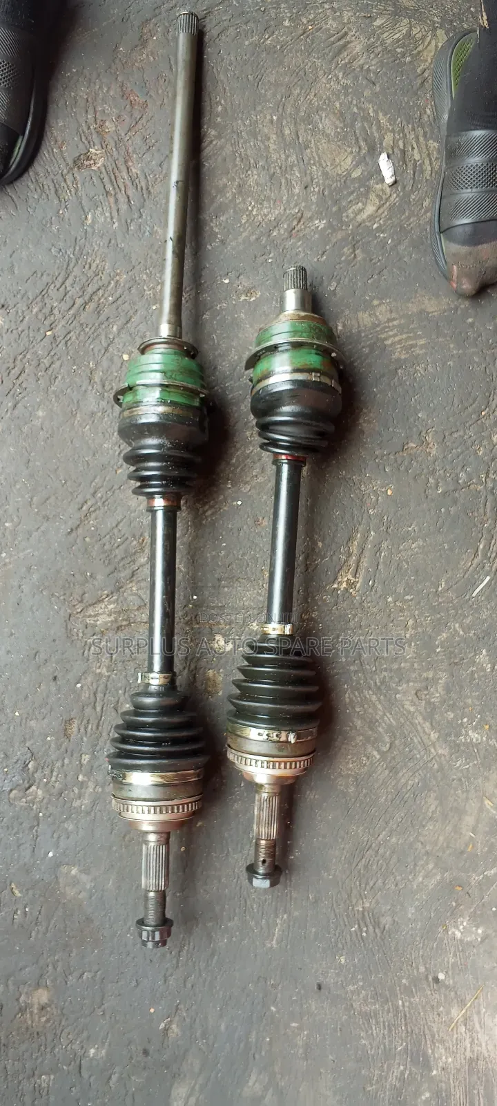 Driving Shaft for Lexus Rx 300 4 by 4 or 4 Wheel Drive