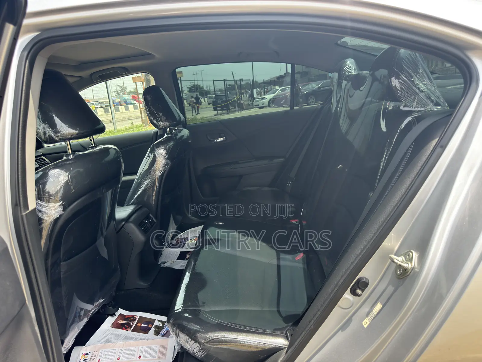 Honda Accord Touring V-6 4dr Sedan (3.5L 6cyl 6A) 2014 Silver