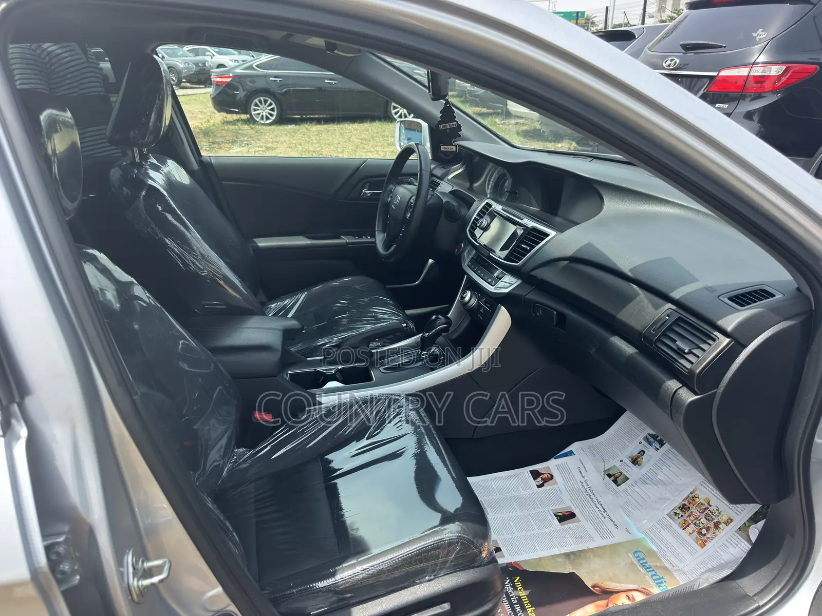 Honda Accord Touring V-6 4dr Sedan (3.5L 6cyl 6A) 2014 Silver
