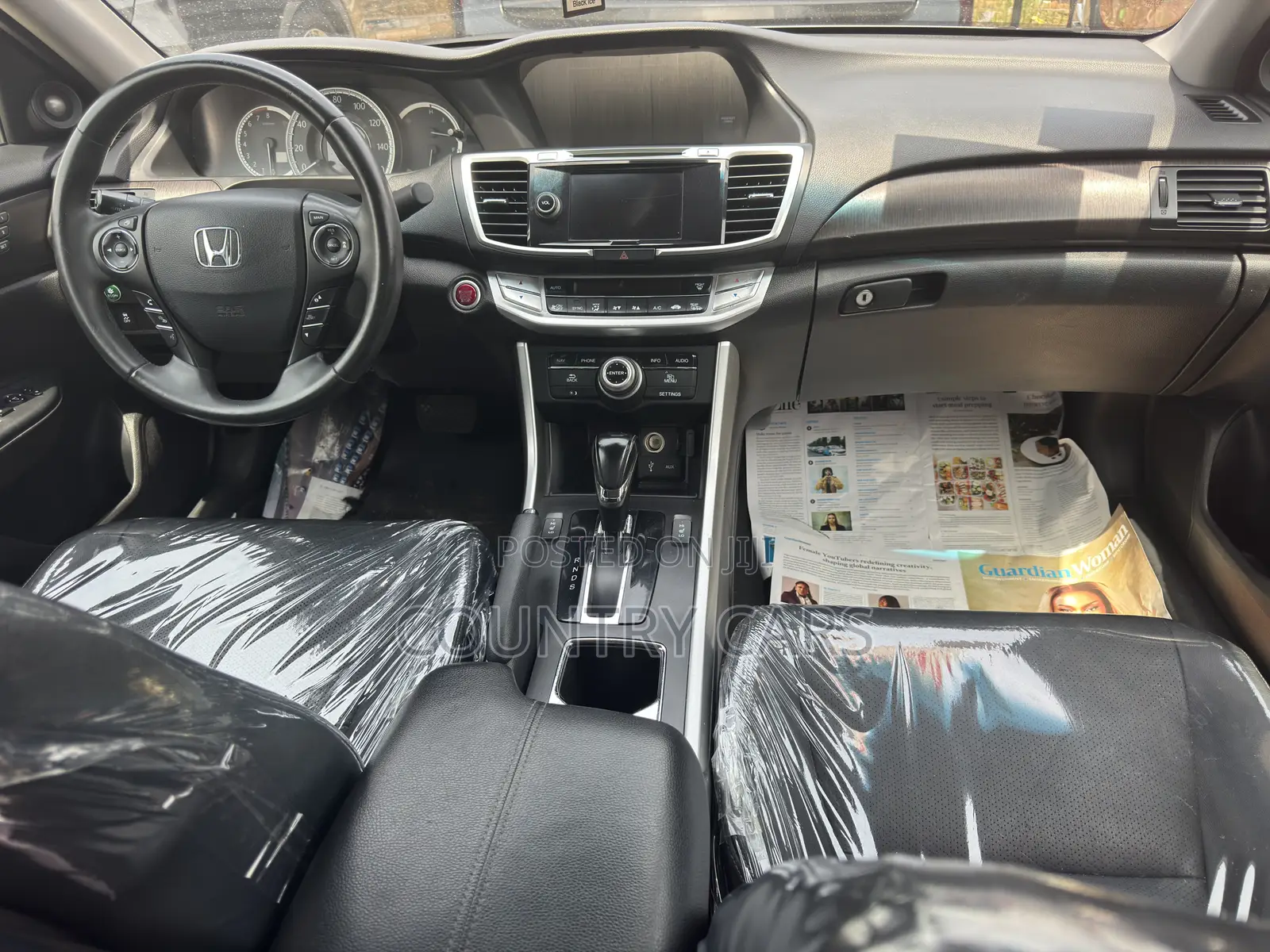 Honda Accord Touring V-6 4dr Sedan (3.5L 6cyl 6A) 2014 Silver