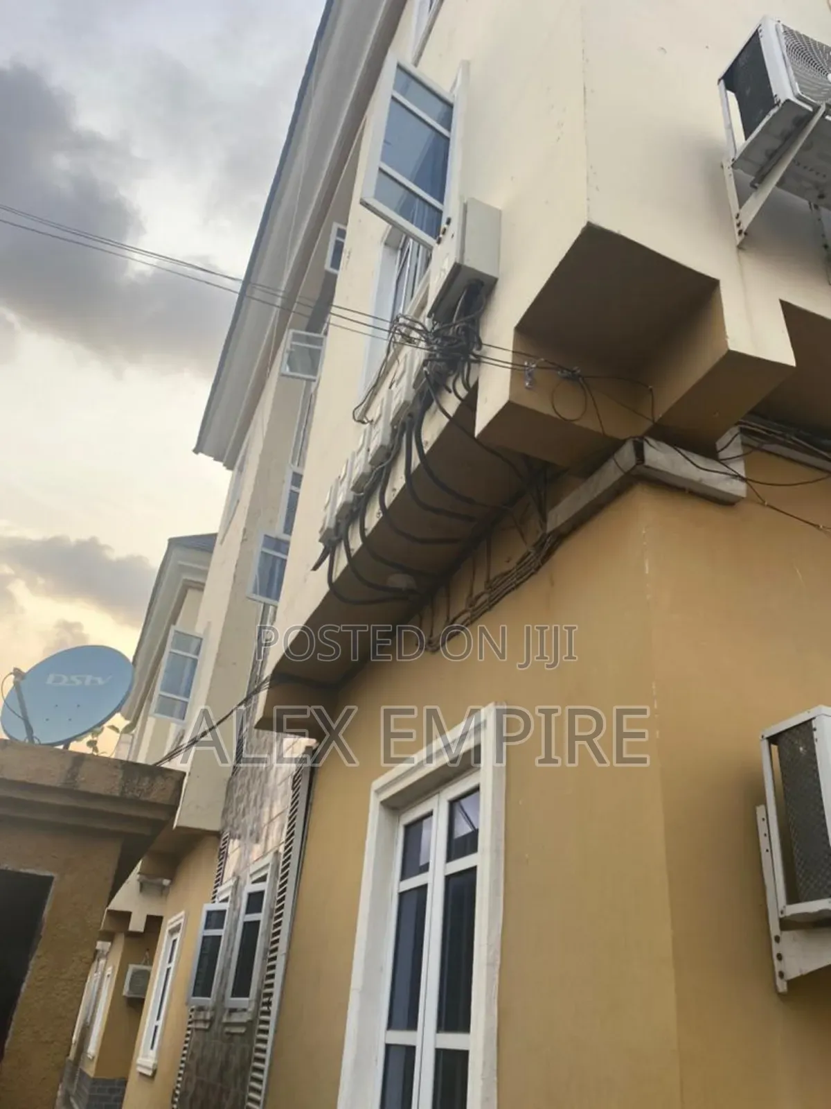 2bdrm Block of Flats in Ago Palace for sale