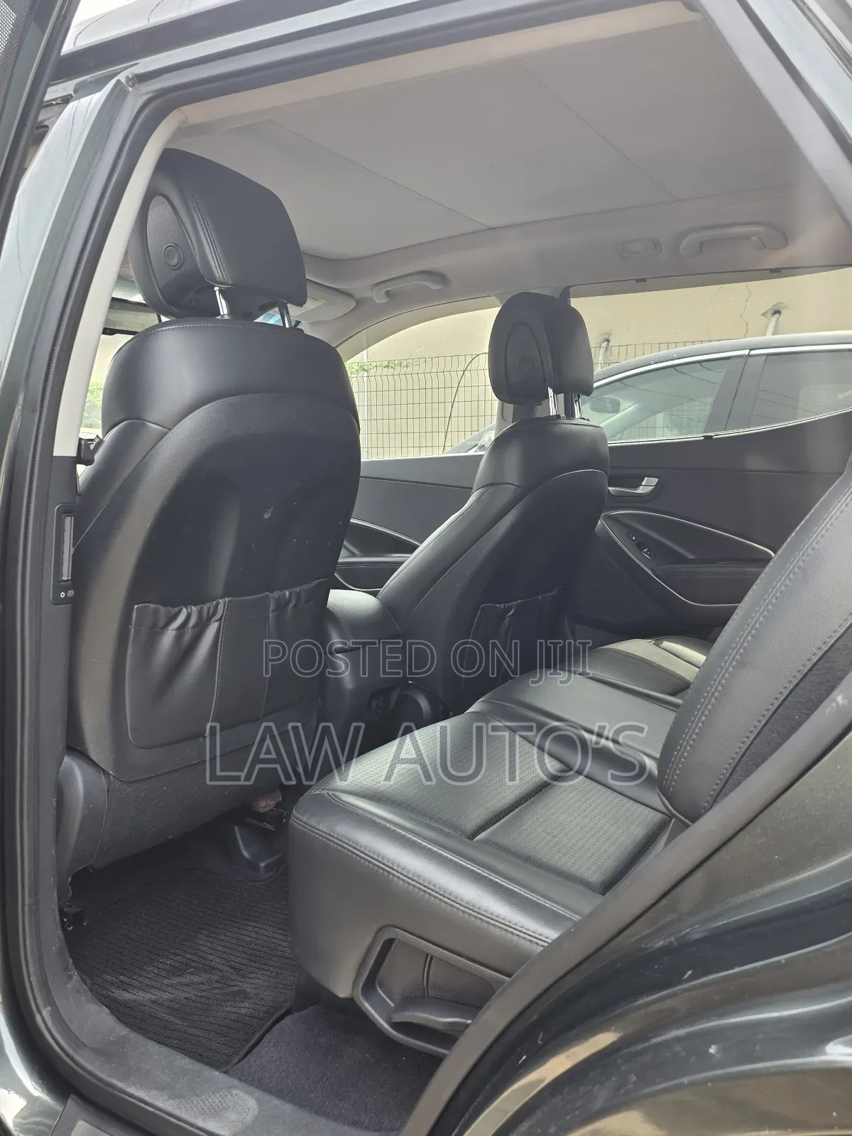 Hyundai Santa Fe Limited 4dr SUV AWD (3.3L 6cyl 6A) 2015 Gray