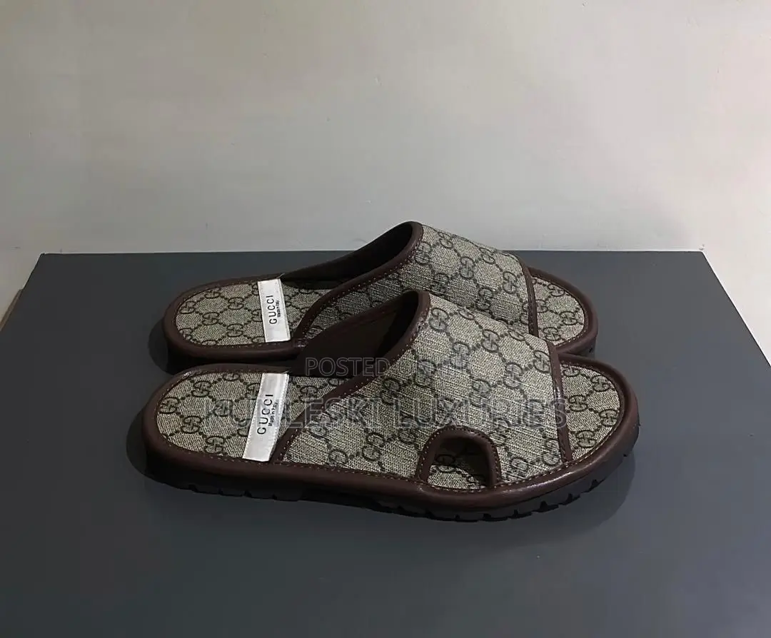 Original Gucci Matured Leather Slippers For Men