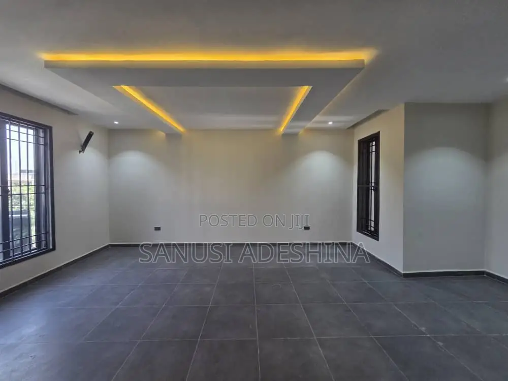 4bdrm Bungalow in Gwarimpa Extension, Gwarinpa for rent
