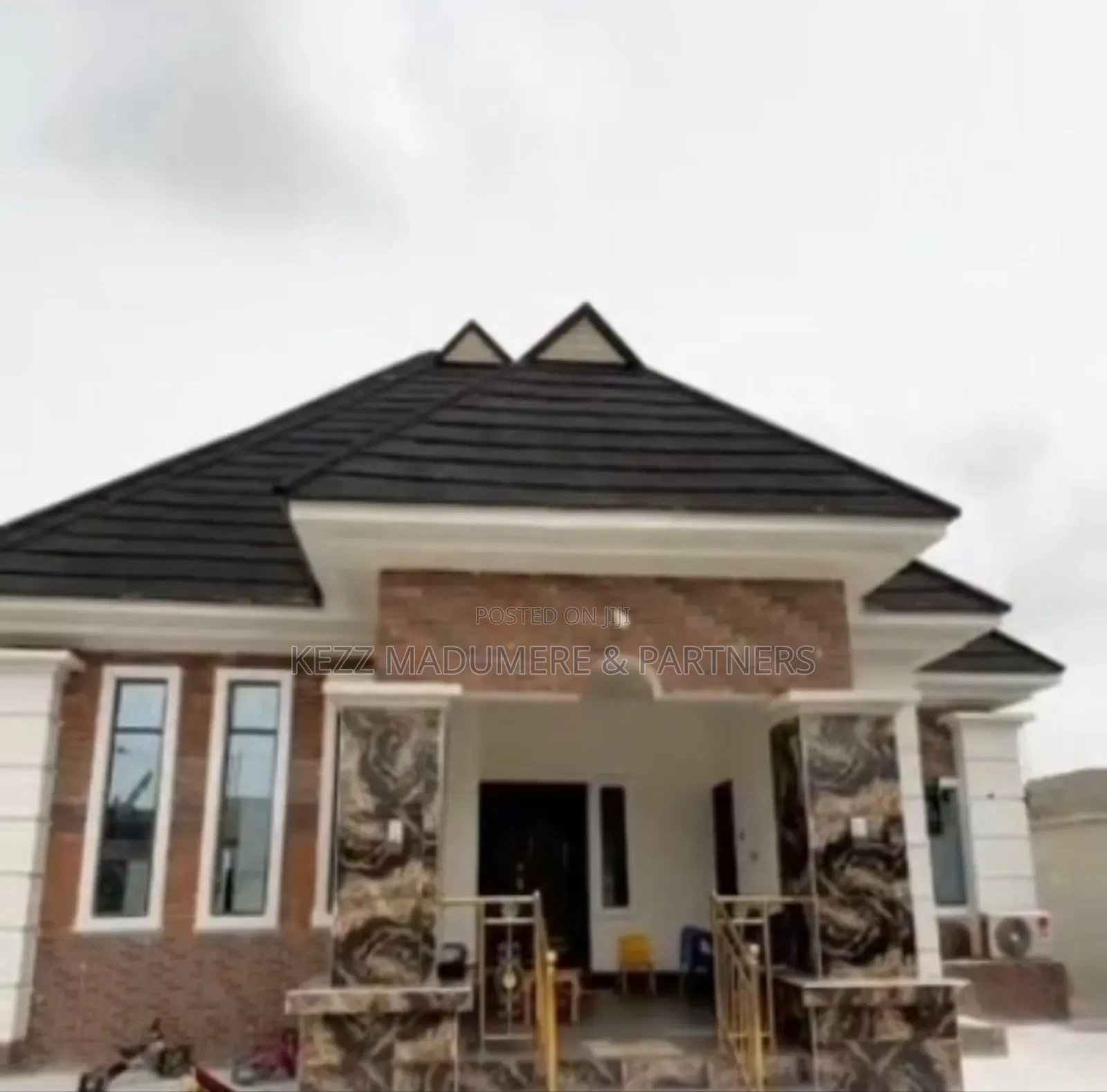 4bdrm Bungalow in Shell Cooperative, Port-Harcourt for sale
