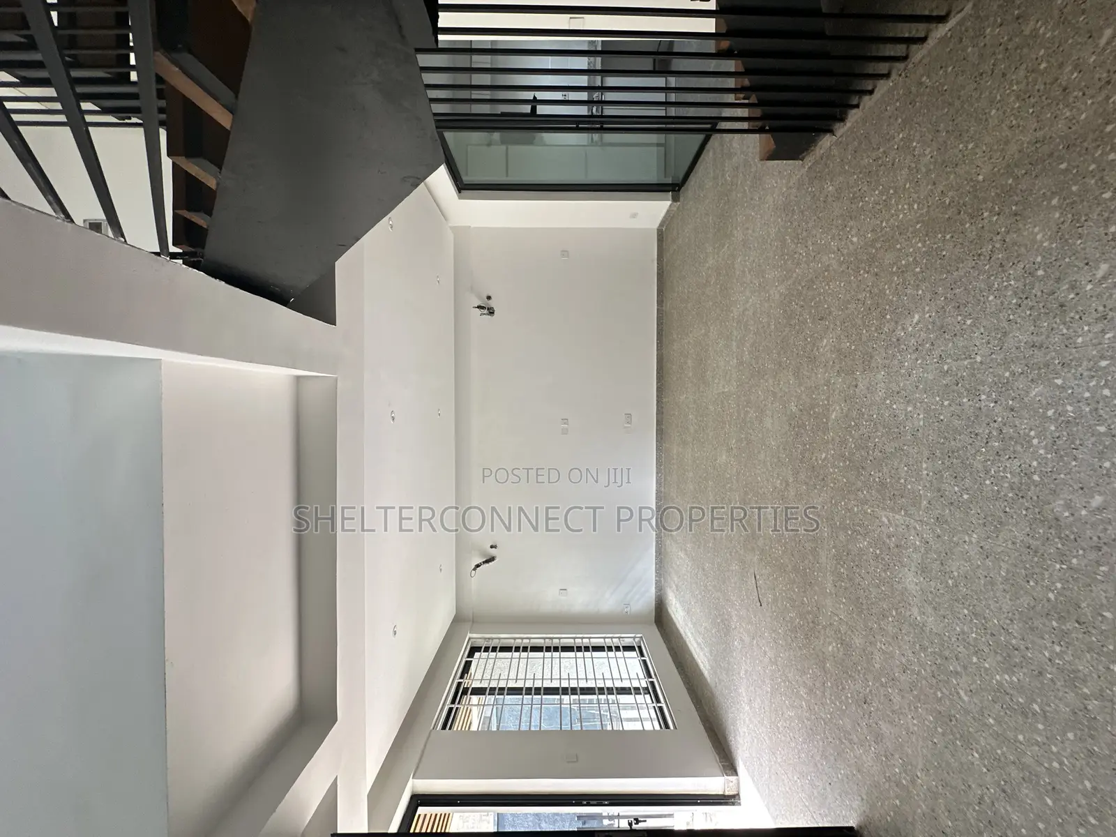 4bdrm Townhouse/Terrace in Ikate for sale