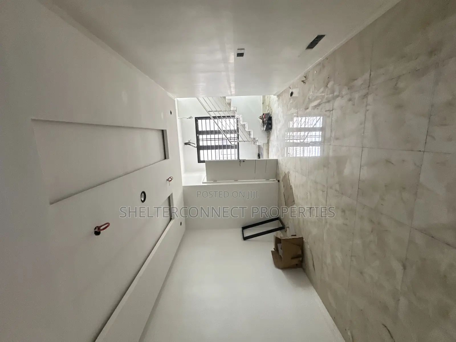 2bdrm Maisonette in Ikate for sale