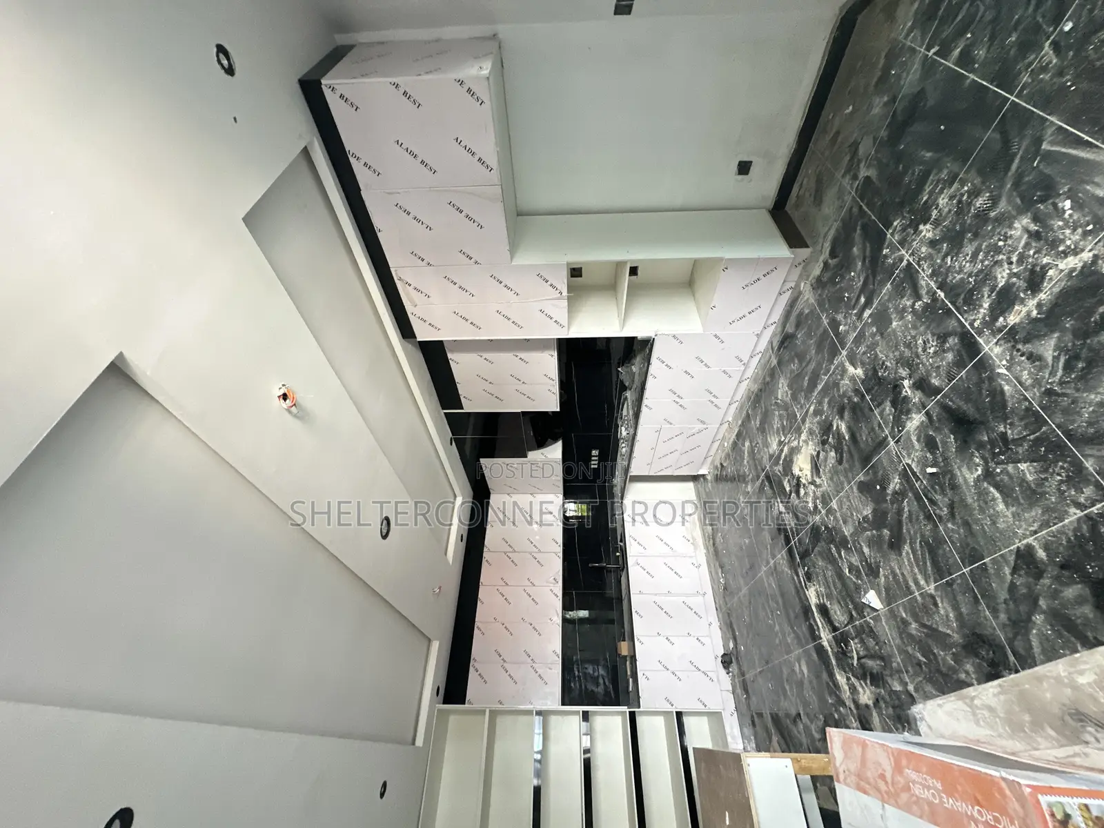 2bdrm Maisonette in Ikate for sale