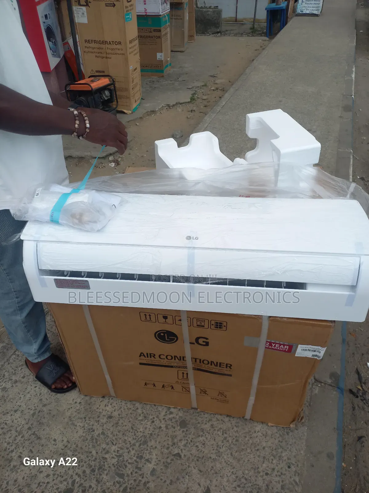 Lg Low Voltage Stabiliser Free 2hp Split Unit Ac With Installation Kit