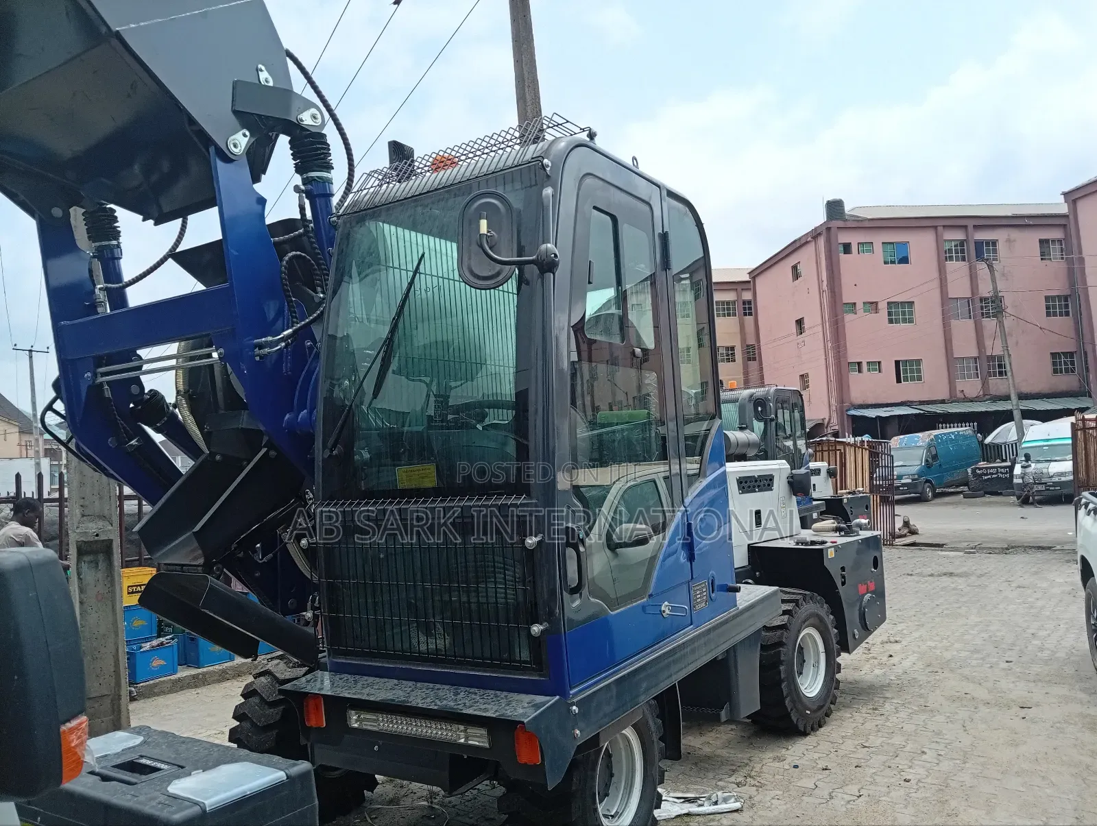 Brand New Self Loading Concrete Mixer 4cbm