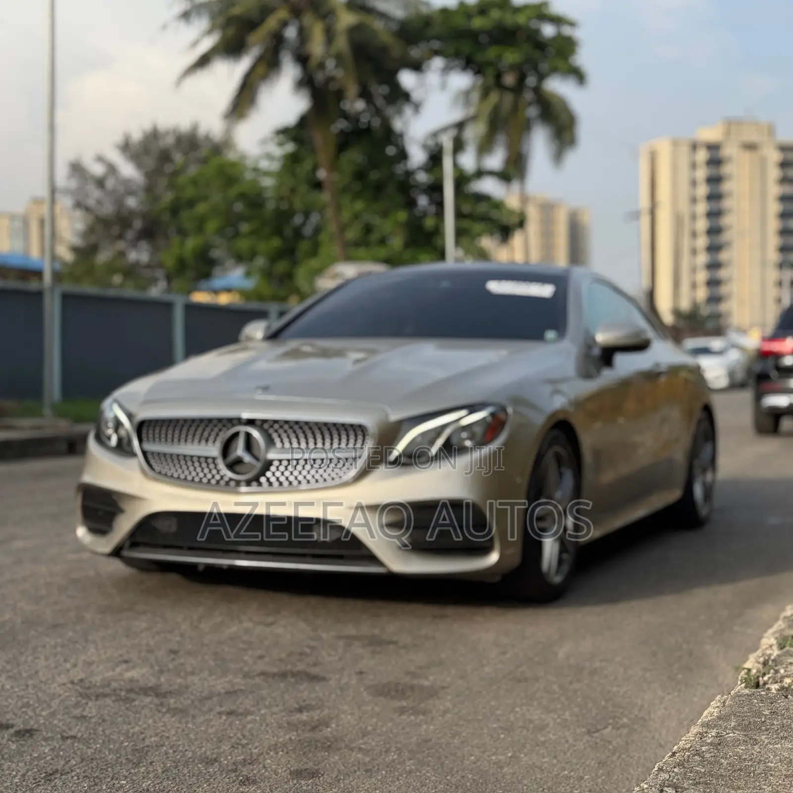 Mercedes-Benz E400 2018 Gold